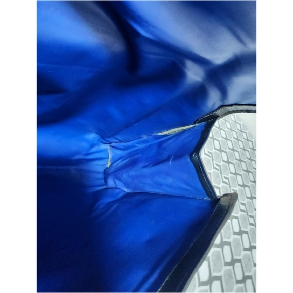 Gucci Vintage GG Sherry Line PVC Leather Clutch Beige/Navy Blue - Picture 14 of 14